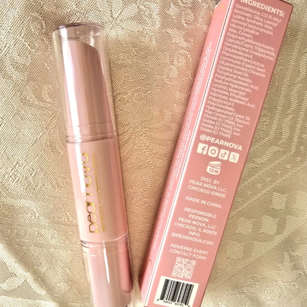 NEW! Pear Nova Bronzer + Contour Stick in Tan 1.8 g - Picture 4 of 16